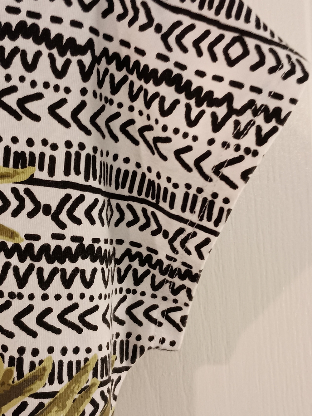 Ruby Rd. Teal and Black Patterned Top - Picture 5 of 11